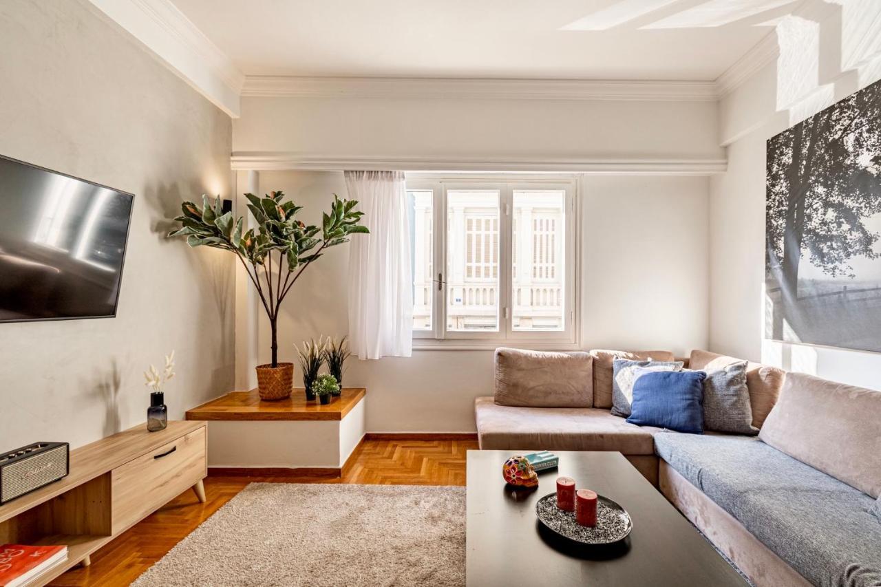 Cozy Apartment In Kolonaki Athens - Sleeps 5 Eksteriør billede